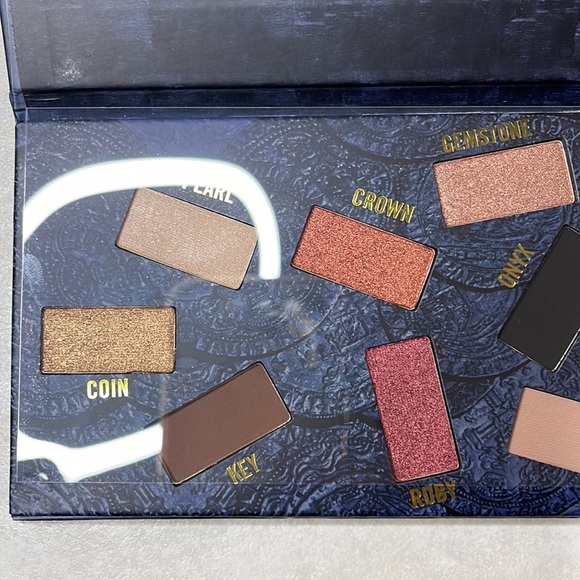 Dose Of Colors Hidden Treasures Palette - Picture 5 of 10